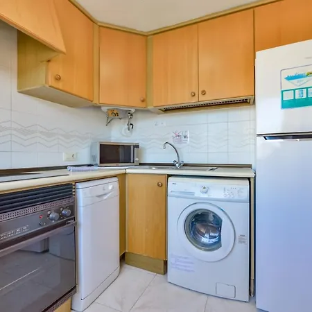 Guzman - Apolo Xi Daire