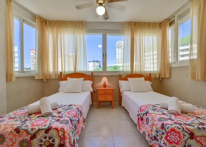 Villas Guzman - Apartamento Apolo XI * Κάλπε